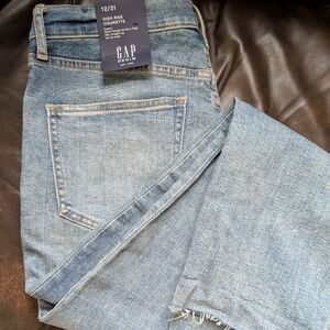 GAP Women's Vintage High Rise Stretch Jean